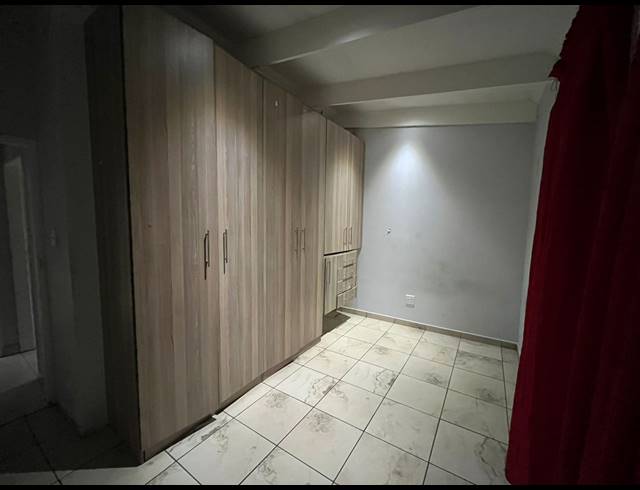 3 BEDROOM TOWNHOUSE FOR SALE IN WATERVAL EAST